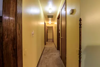 613 W Columbus Avenue, Bellefontaine, OH 43311 - Photo 23