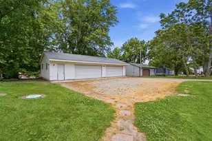 18 N Champaign St, Catawba, OH 43010 - Photo 7