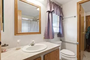 225 Heather Ln, Fairborn, OH 45324 - Photo 13