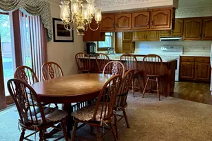 1715 Fenway Ct, Saint Marys, OH 45885 - Photo 9