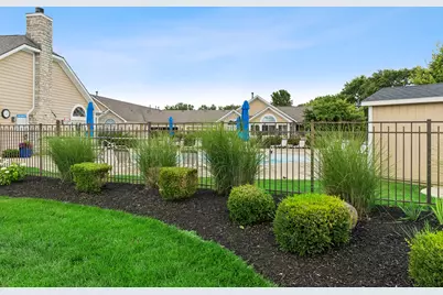 2690 Prestwick Village Circle, Springfield, OH 45503 - Photo 7