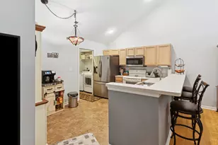 2690 Prestwick Village Cir, Springfield, OH 45503 - Photo 15