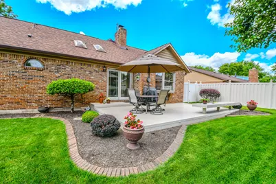 1337 Maplecrest Drive, Troy, OH 45373 - Photo 37