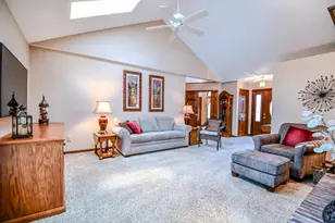 1337 Maplecrest Dr, Troy, OH 45373 - Photo 13