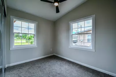 805 Brookfield Drive, New Carlisle, OH 45344 - Photo 15