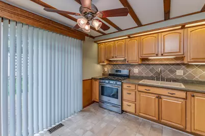 206 Brookwood Drive, Englewood, OH 45322 - Photo 9