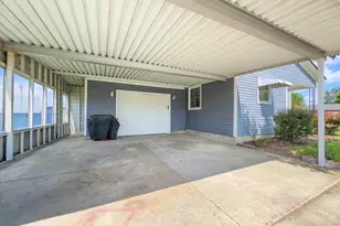 209 Fairview St, Jackson Center, OH 45334 - Photo 5
