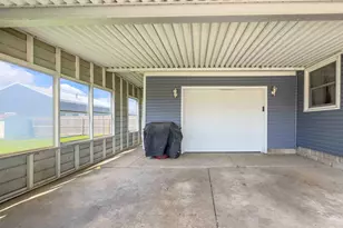 209 Fairview St, Jackson Center, OH 45334 - Photo 7