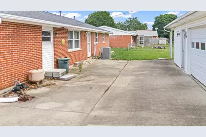 617 Locust Lane, Troy, OH 45373 - Photo 25