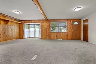617 Locust Ln, Troy, OH 45373 - Photo 5