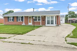 617 Locust Ln, Troy, OH 45373 - Photo 3