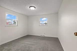 617 Locust Ln, Troy, OH 45373 - Photo 21