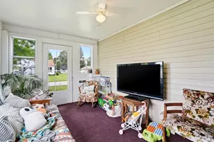 509 E 8th St, Delphos, OH 45833 - Photo 5