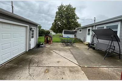 1013 Motz Street, Saint Marys, OH 45885 - Photo 3