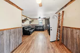 102 Wayne St, Waynesfield, OH 45896 - Photo 9