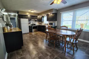 50 W Chestnut St, Burkettsville, OH 45310 - Photo 9