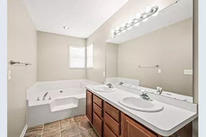 908 Cambridge Circle, Troy, OH 45373 - Photo 33