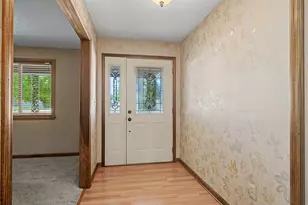 1178 Stonyridge Ave, Troy, OH 45373 - Photo 9