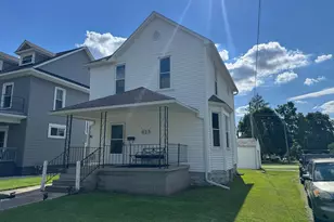 653 N Main St, Bellefontaine, OH 43311 - Photo 1