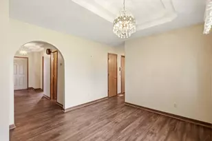 1703 Fox Ridge Dr, Springfield, OH 45503 - Photo 11