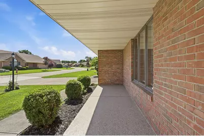 1703 Fox Ridge Drive, Springfield, OH 45503 - Photo 3