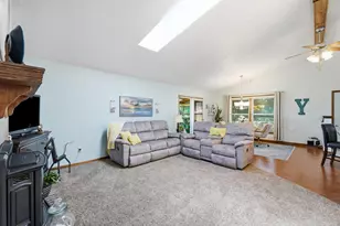 6780 Springfield Jamestown Rd, Springfield, OH 45502 - Photo 9