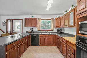 1725 Irvin Rd, Lima, OH 45807 - Photo 15