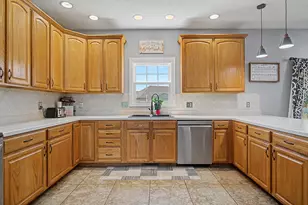 2510 Saybrook Ct, Troy, OH 45373 - Photo 11