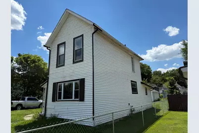 1019 Wayne, Springfield, OH 45503 - Photo 3