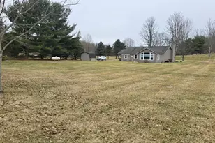 4167 County Rd 1, Bellefontaine, OH 43311 - Photo 7