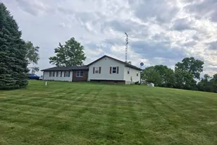 10657 County Rd 5, Belle Center, OH 43310 - Photo 3