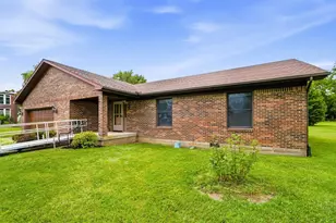 4045 Dialton Rd, Springfield, OH 45502 - Photo 7