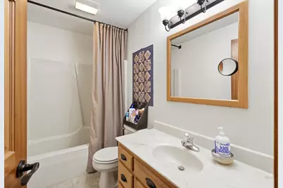 656 Gardenview Circle, Lima, OH 45801 - Photo 25