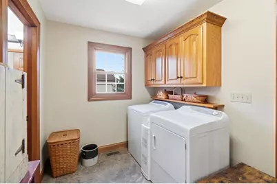 656 Gardenview Circle, Lima, OH 45801 - Photo 17