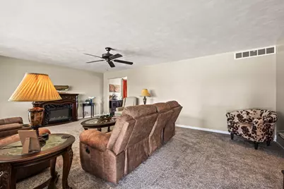1226 E Troy Urbana Road, Troy, OH 45373 - Photo 9