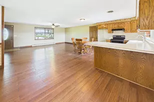 2357 Gordon-Landis Rd, Greenville, OH 45331 - Photo 9