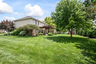 884 Shaftsbury Rd, Troy, OH 45373 - Photo 63