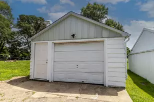 254 N Sycamore St, Union City, OH 45390 - Photo 27