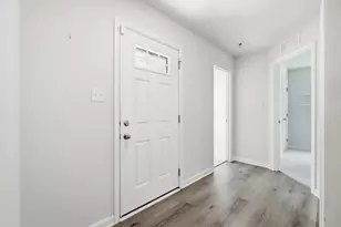 187 Chesapeake Cir, Springfield, OH 45505 - Photo 3