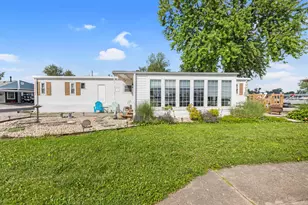 246 S Orchard Island Rd, Russells Point, OH 43348 - Photo 31