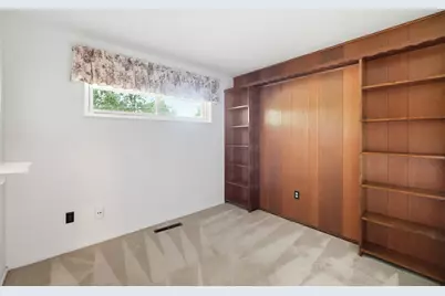 5349 Powell Road, Dayton, OH 45424 - Photo 25