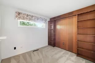 5349 Powell Rd, Dayton, OH 45424 - Photo 25