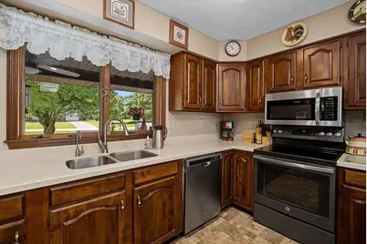 4746 Bolin Avenue, Springfield, OH 45502 - Photo 11