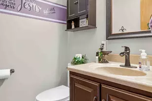 2123 Wapakoneta Ave, Sidney, OH 45365 - Photo 21