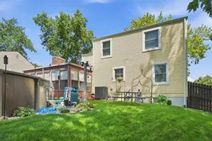339 Blumen Ln, Dayton, OH 45439 - Photo 39