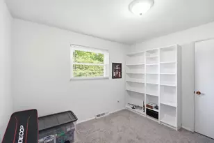 1858 Devon Dr, Springfield, OH 45503 - Photo 35