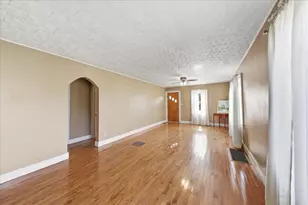 2955 Mechanicsburg Rd, Springfield, OH 45503 - Photo 5
