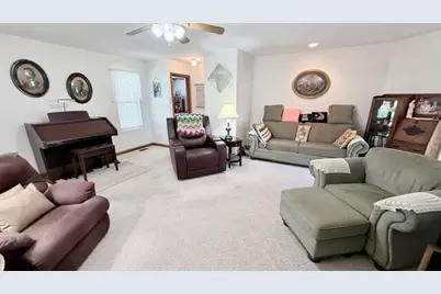 500 Lambert Drive, Piqua, OH 45356 - Photo 13