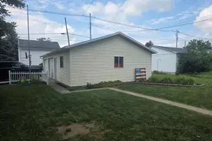 512 W Benton St, Wapakoneta, OH 45895 - Photo 33
