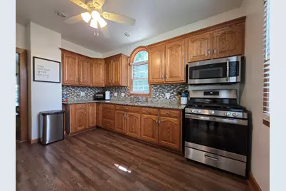 512 W Benton Street, Wapakoneta, OH 45895 - Photo 15